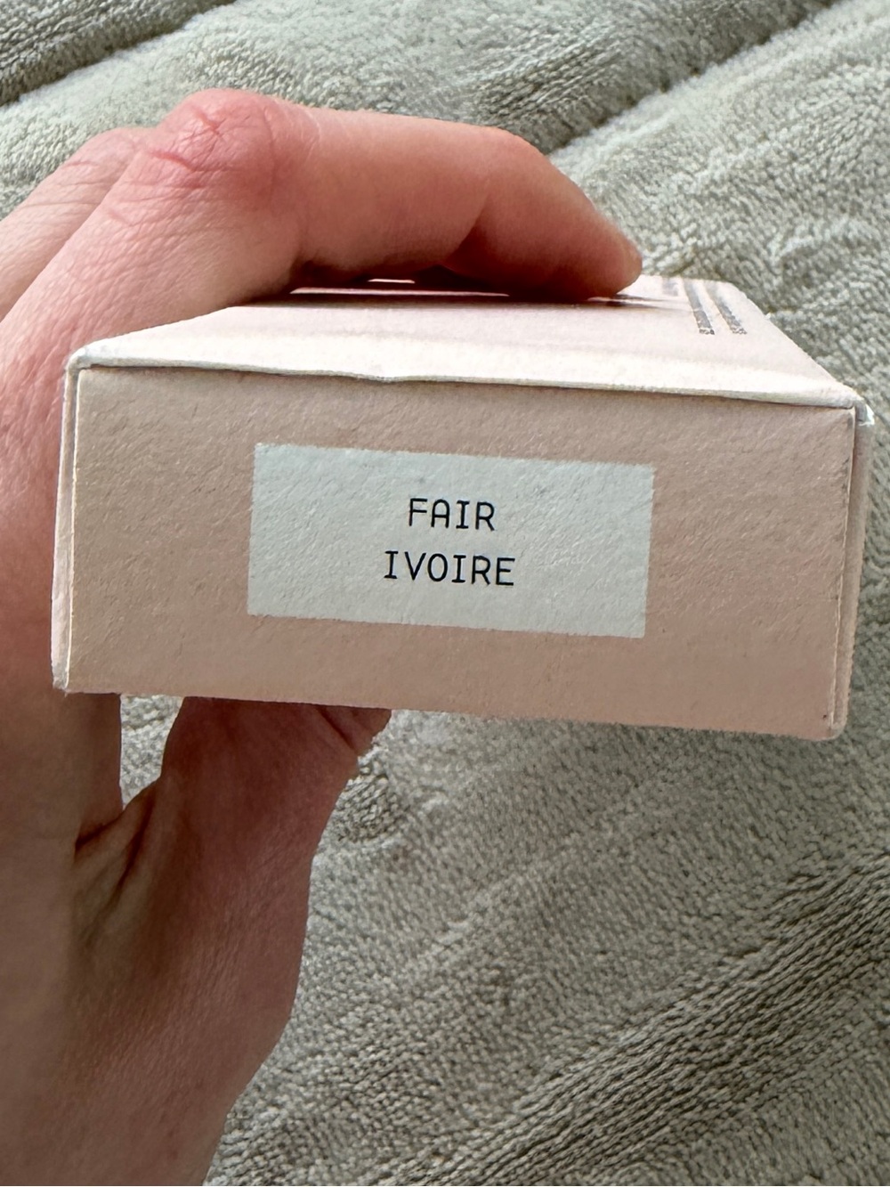 Jones Road Just Enough Tinted Moisturizer Fair Ivory 1.69 oz NIB - Picture 3 of 4